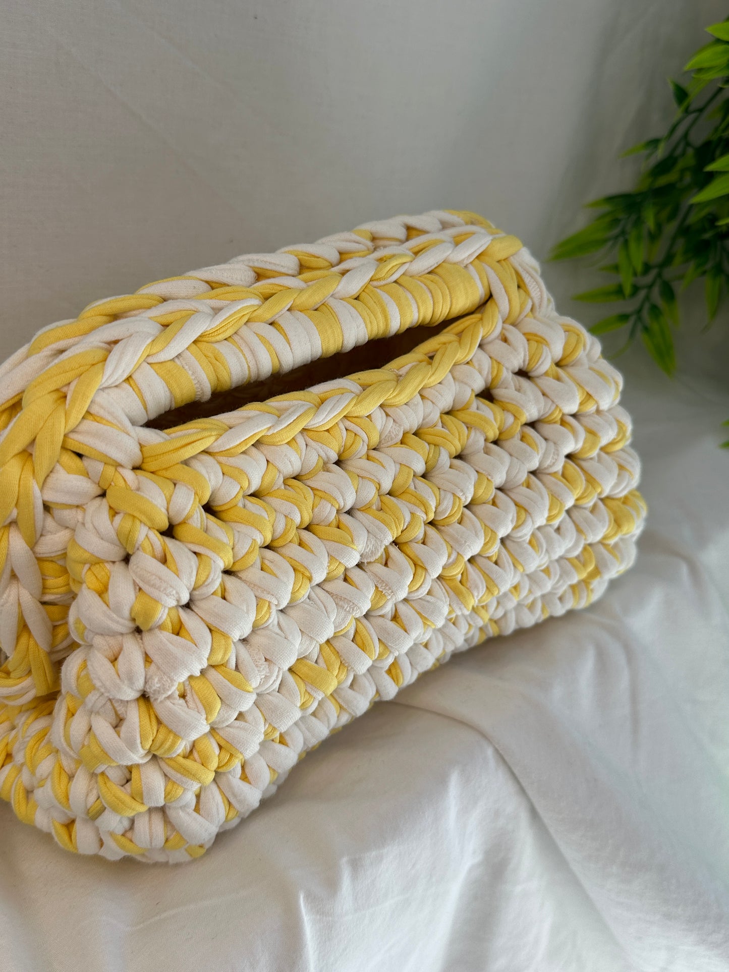 Limoncello Clutch